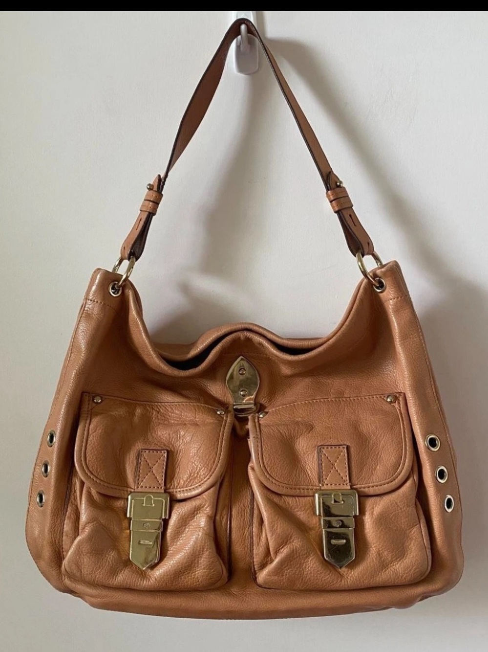Mulberry Chestnut Leather Shoulder Bag with Front Pockets